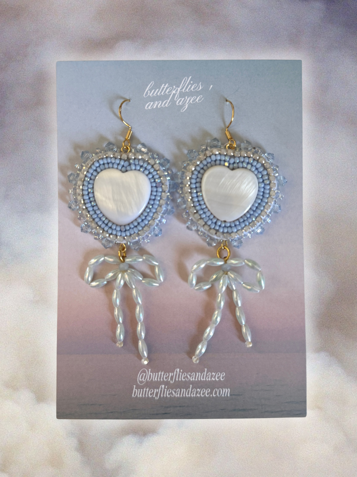 Lovestruck Bow Earrings / Blue